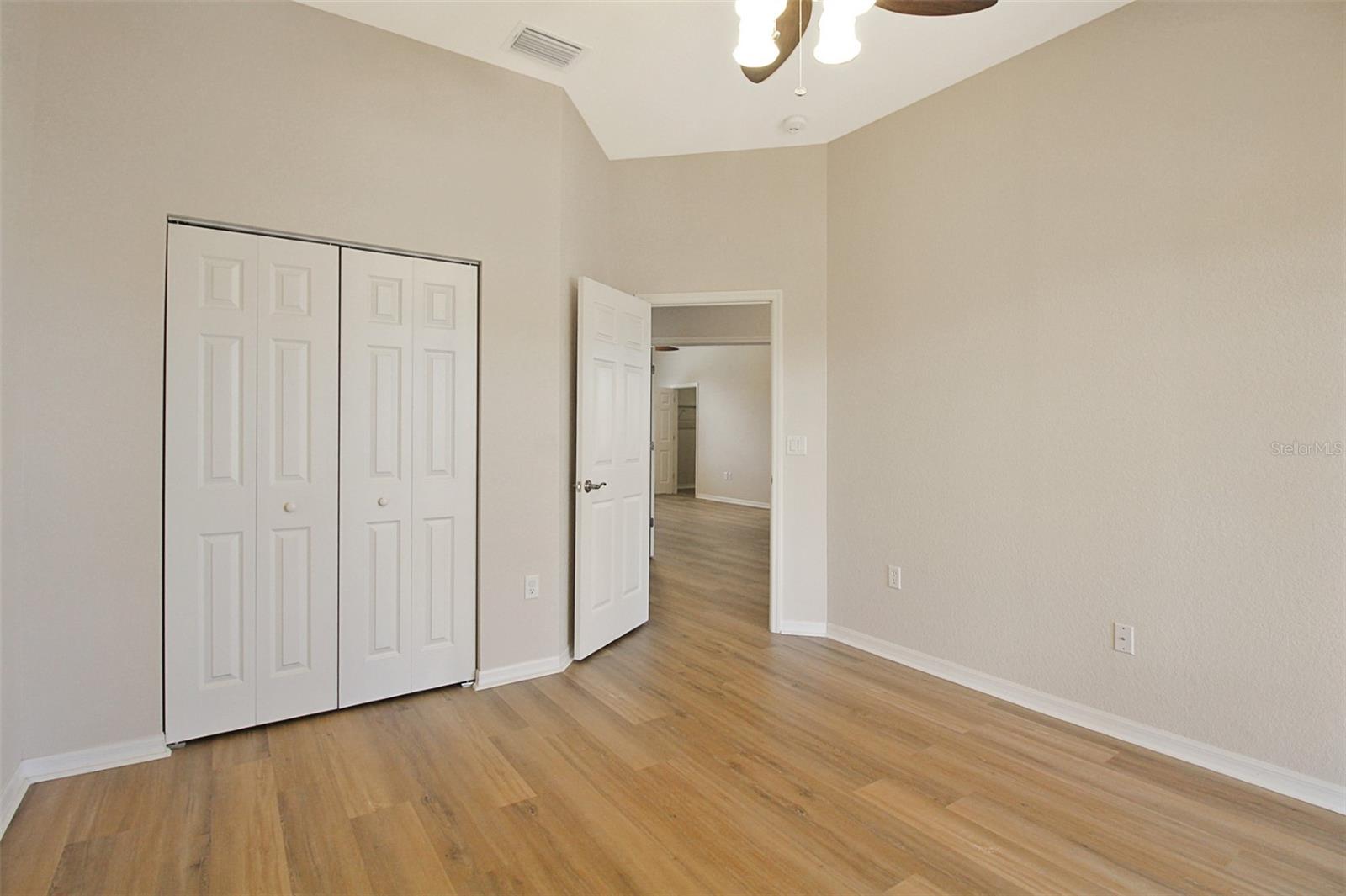 FOXBROOK PH I - Residential Lease