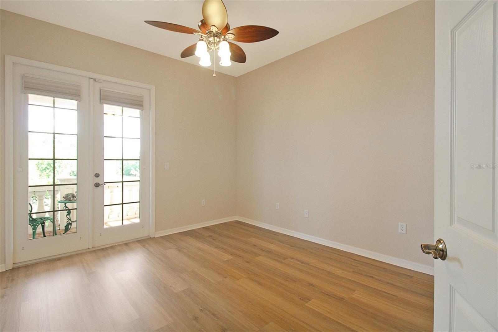 FOXBROOK PH I - Residential Lease