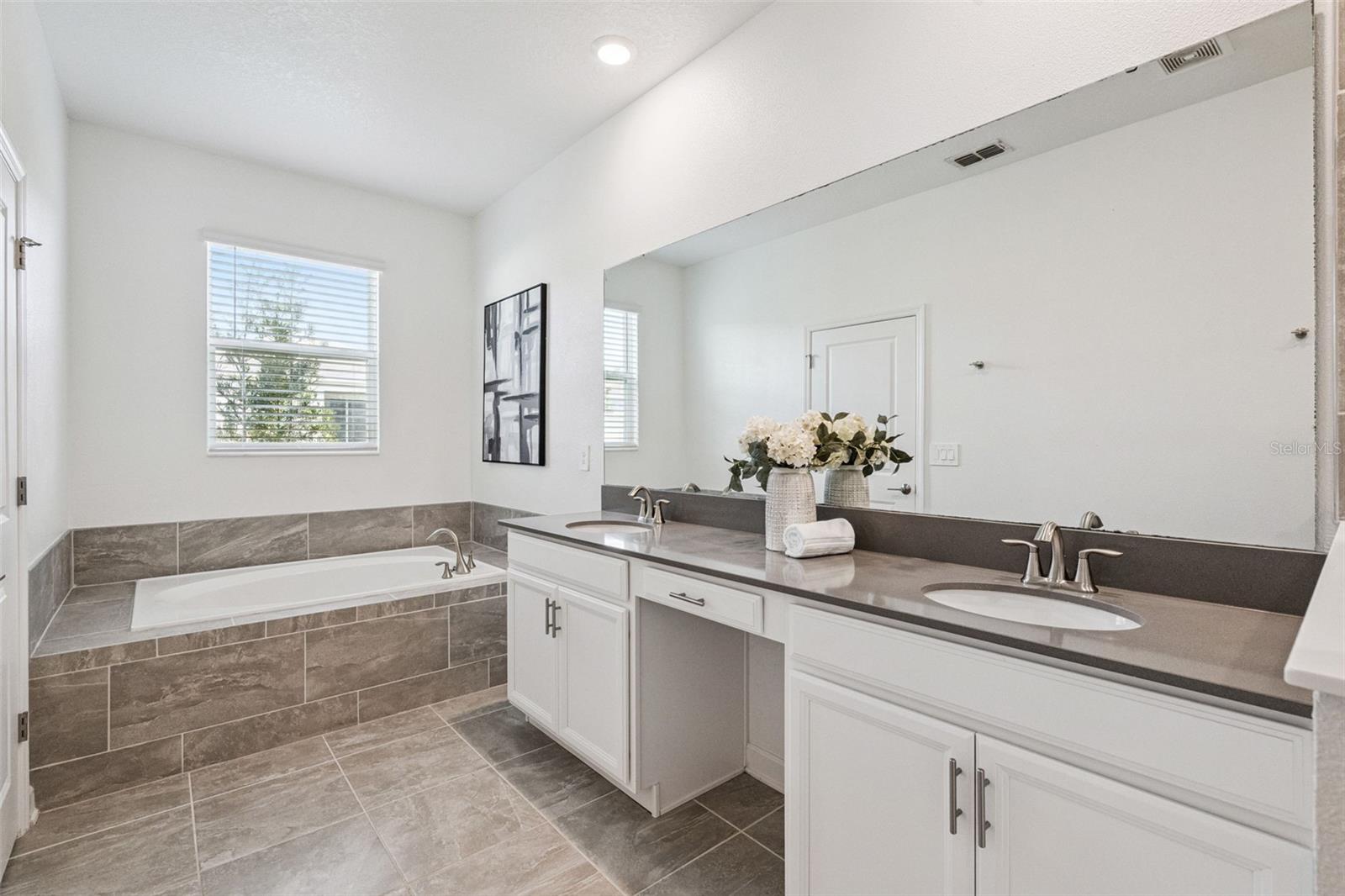 TOHOQUA PH 2 - Residential