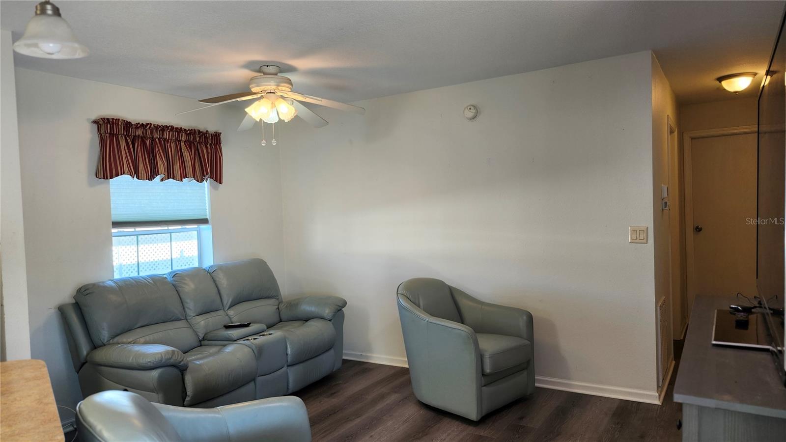 BRADENTON TROPICAL PALMS CO-OP - Residential