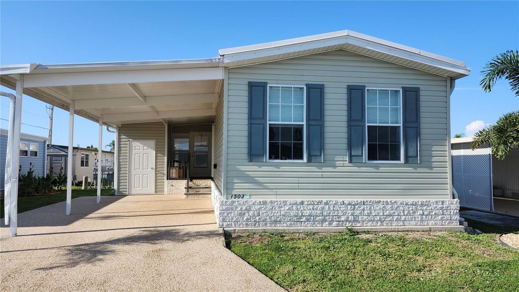 Photo of 1503 23rd Avenue W, Bradenton, FL 34205 (MLS # A4678837)