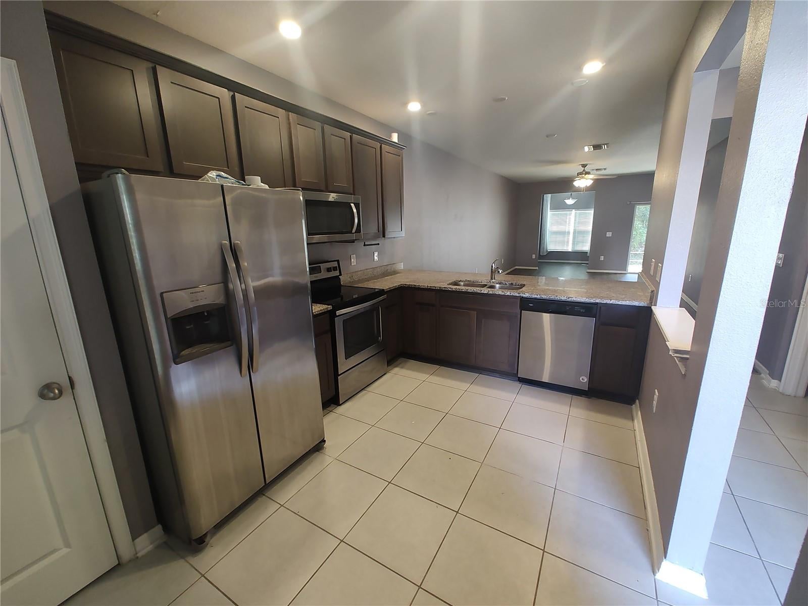 1103 HILLHURST DRIVE