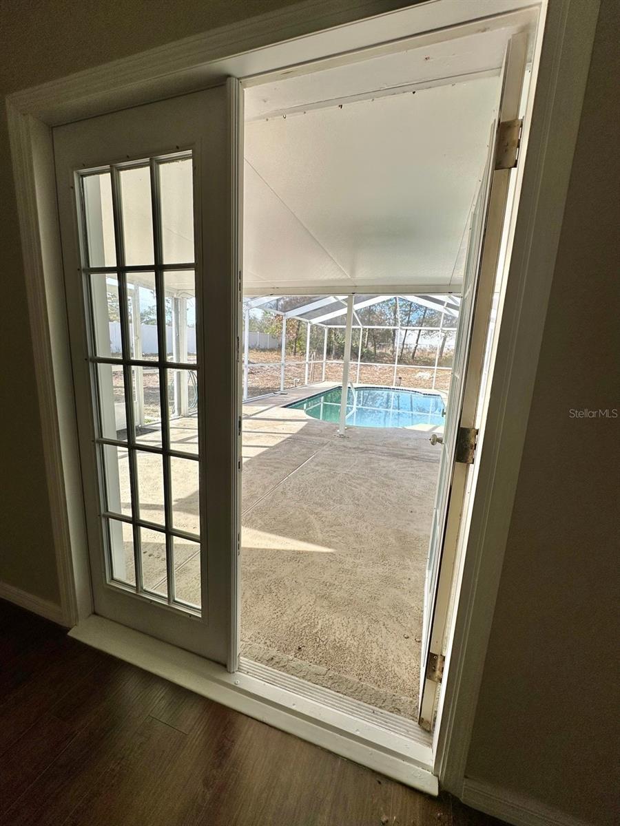 ROYAL HIGHLANDS - Residential