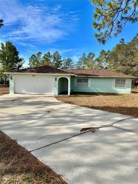 Photo of 7425 Mandrake Road, Weeki Wachee, FL 34613 (MLS # W7881752)
