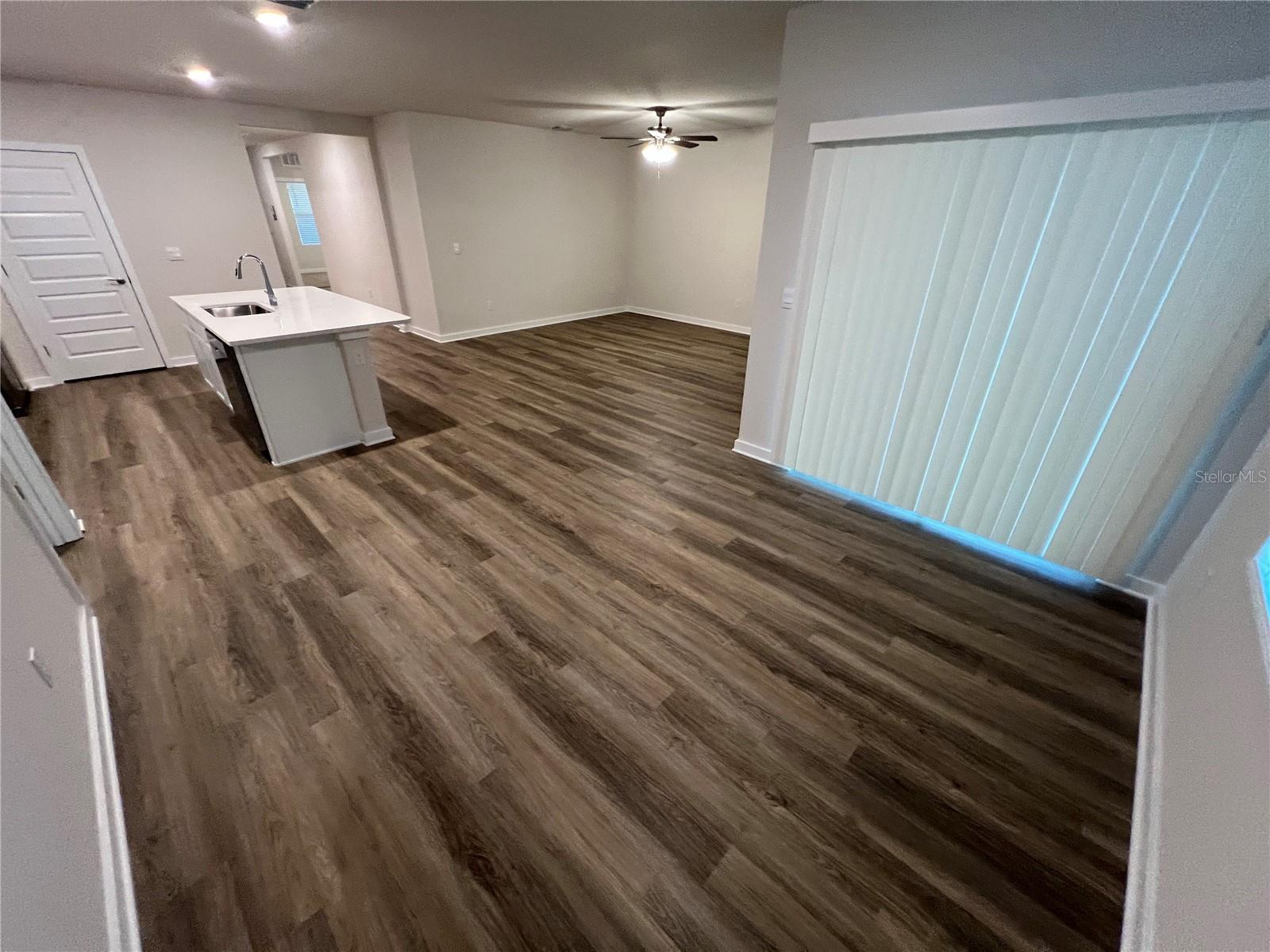 STAR FARMSPH V-SUB - Residential Lease