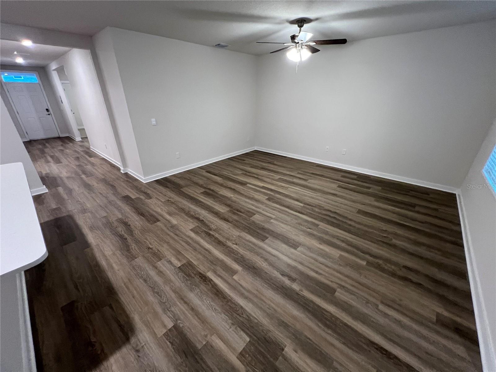 STAR FARMSPH V-SUB - Residential Lease