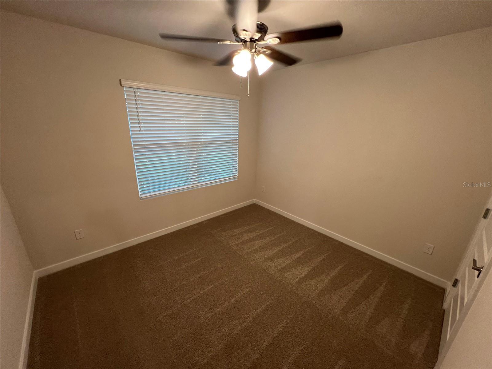 STAR FARMSPH V-SUB - Residential Lease