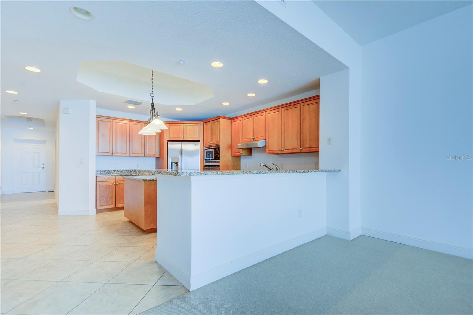 LAS FLORES - Residential Lease