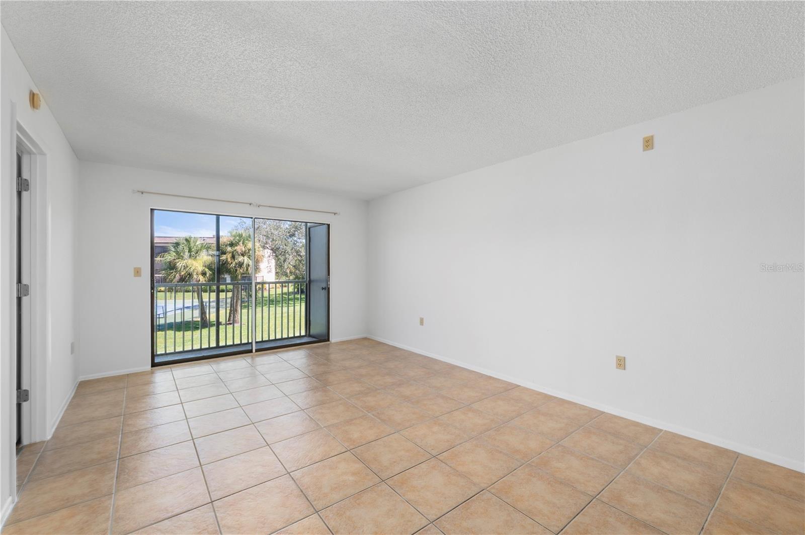 SANDHILL PINES BLDG 13 - Residential