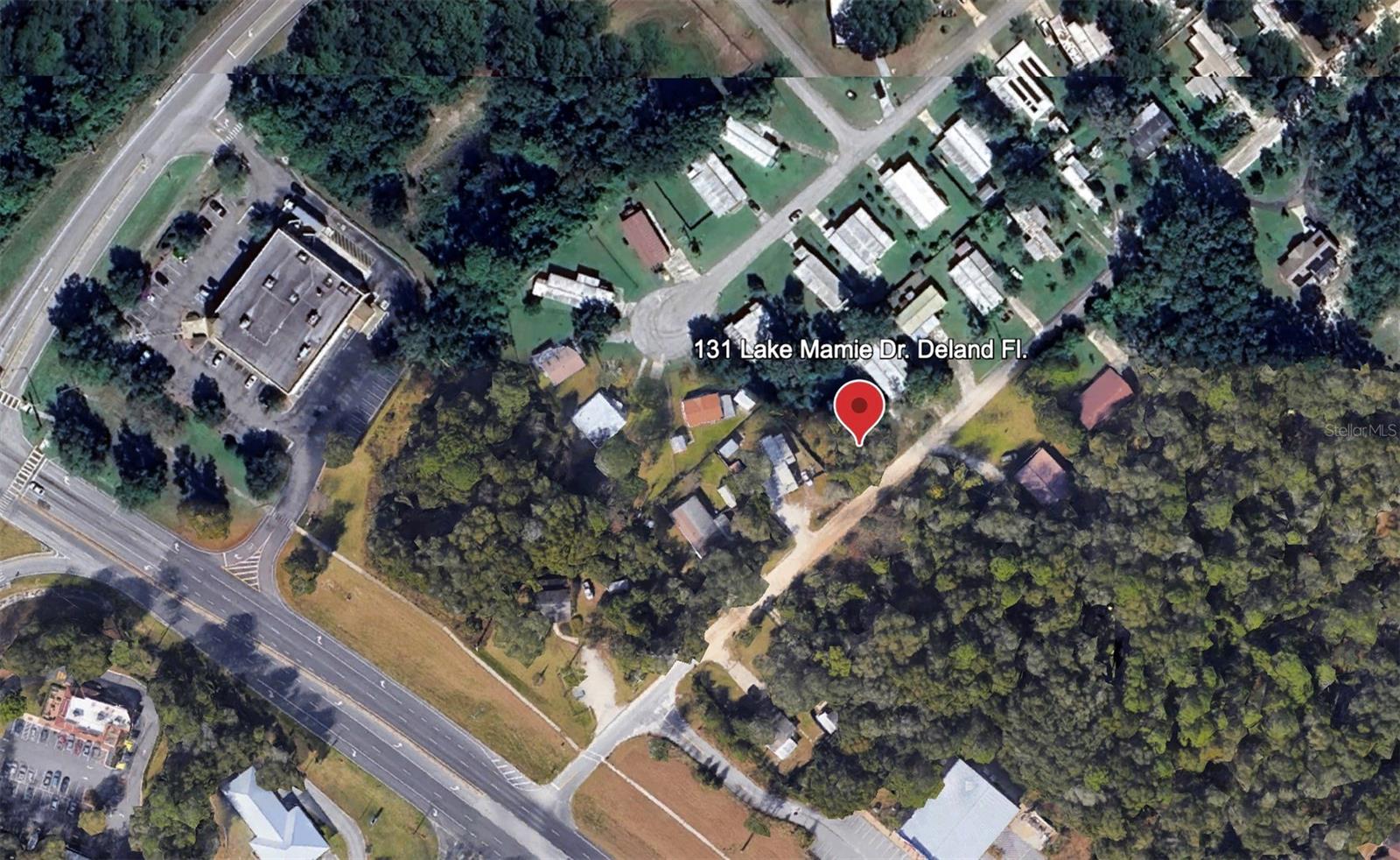 WOODLAND MANOR MOBILE HOME - Land