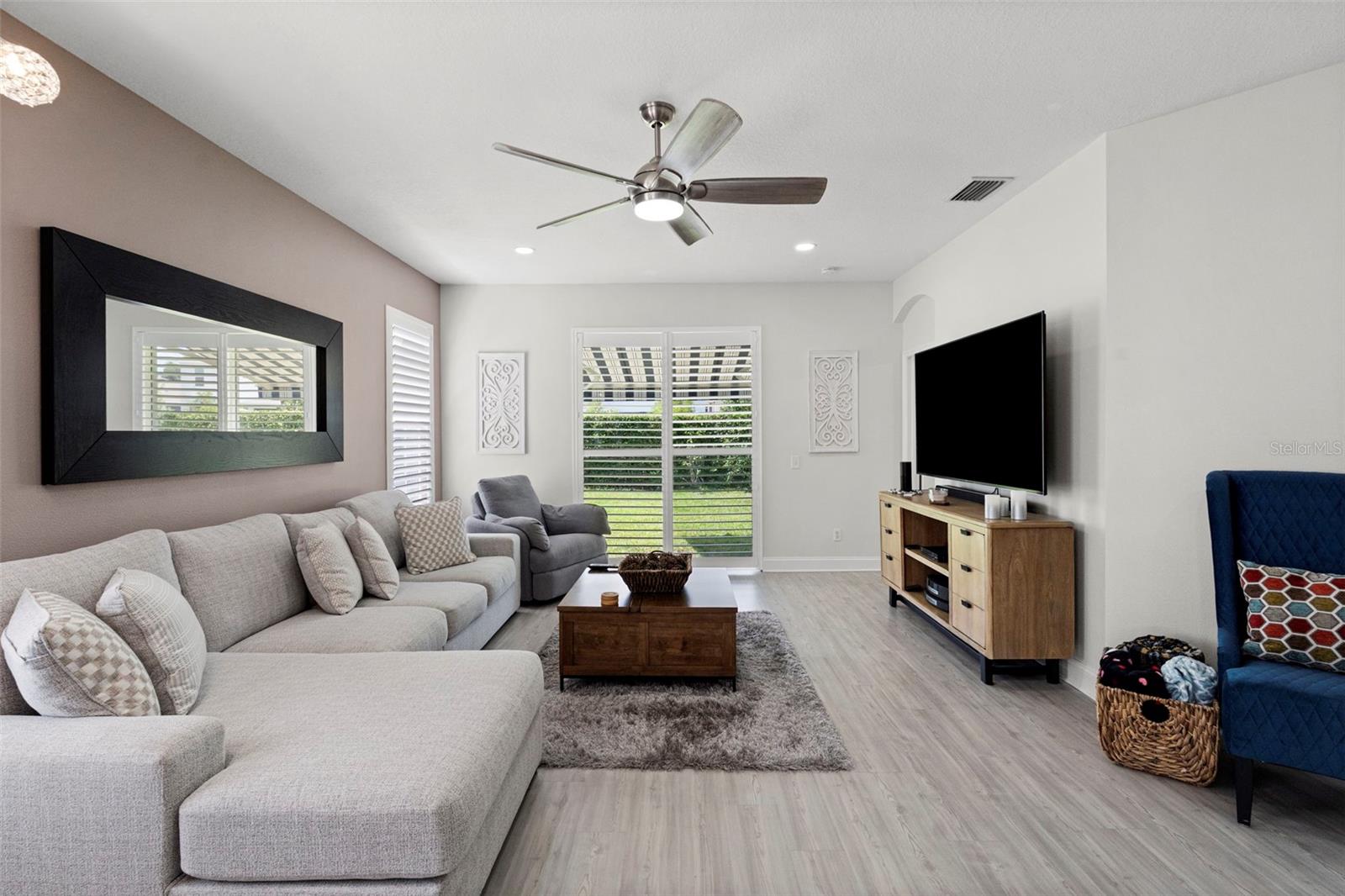 10818 ASHFORD OAKS DRIVE