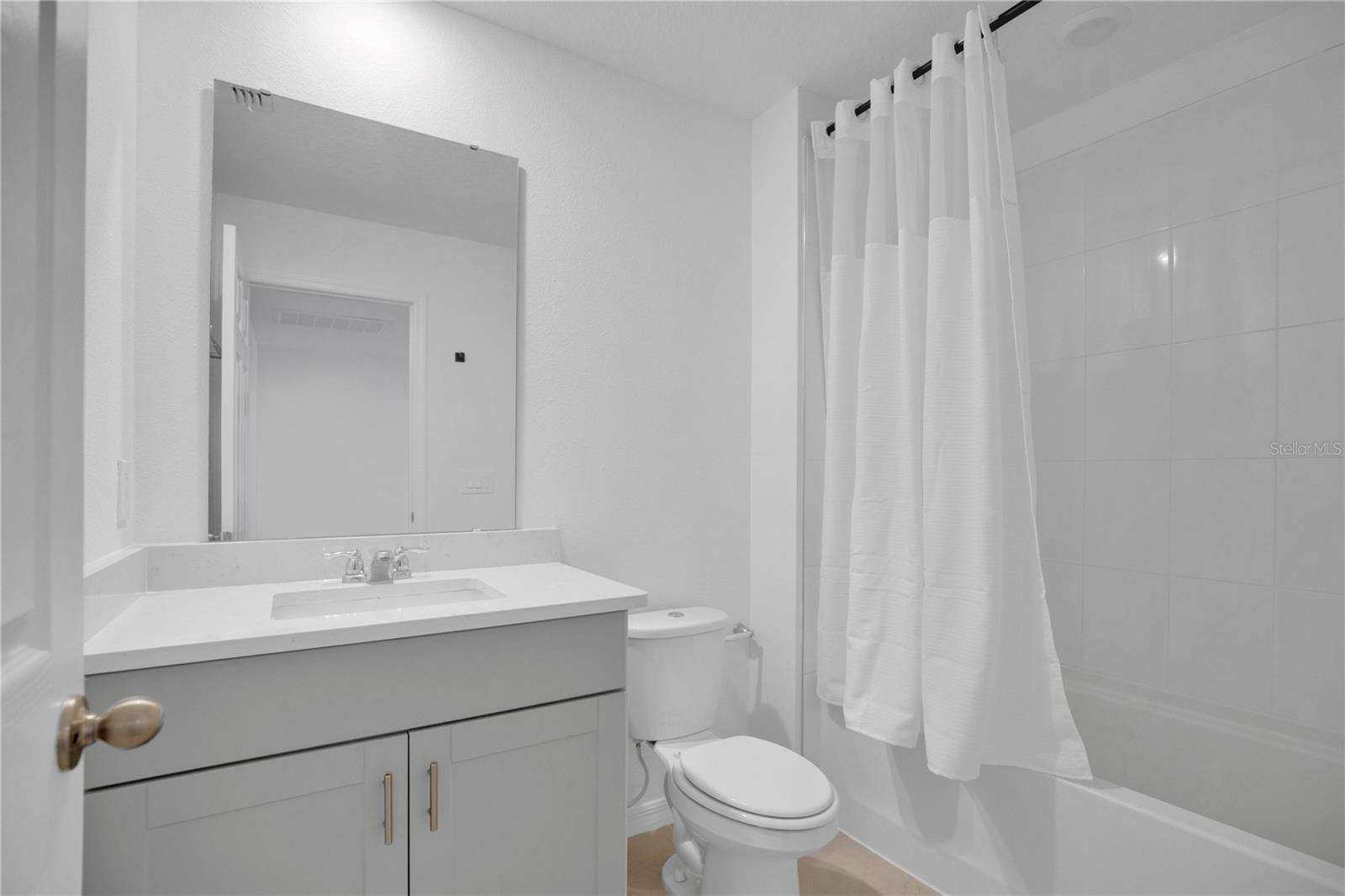 CHASE LNDG - Residential