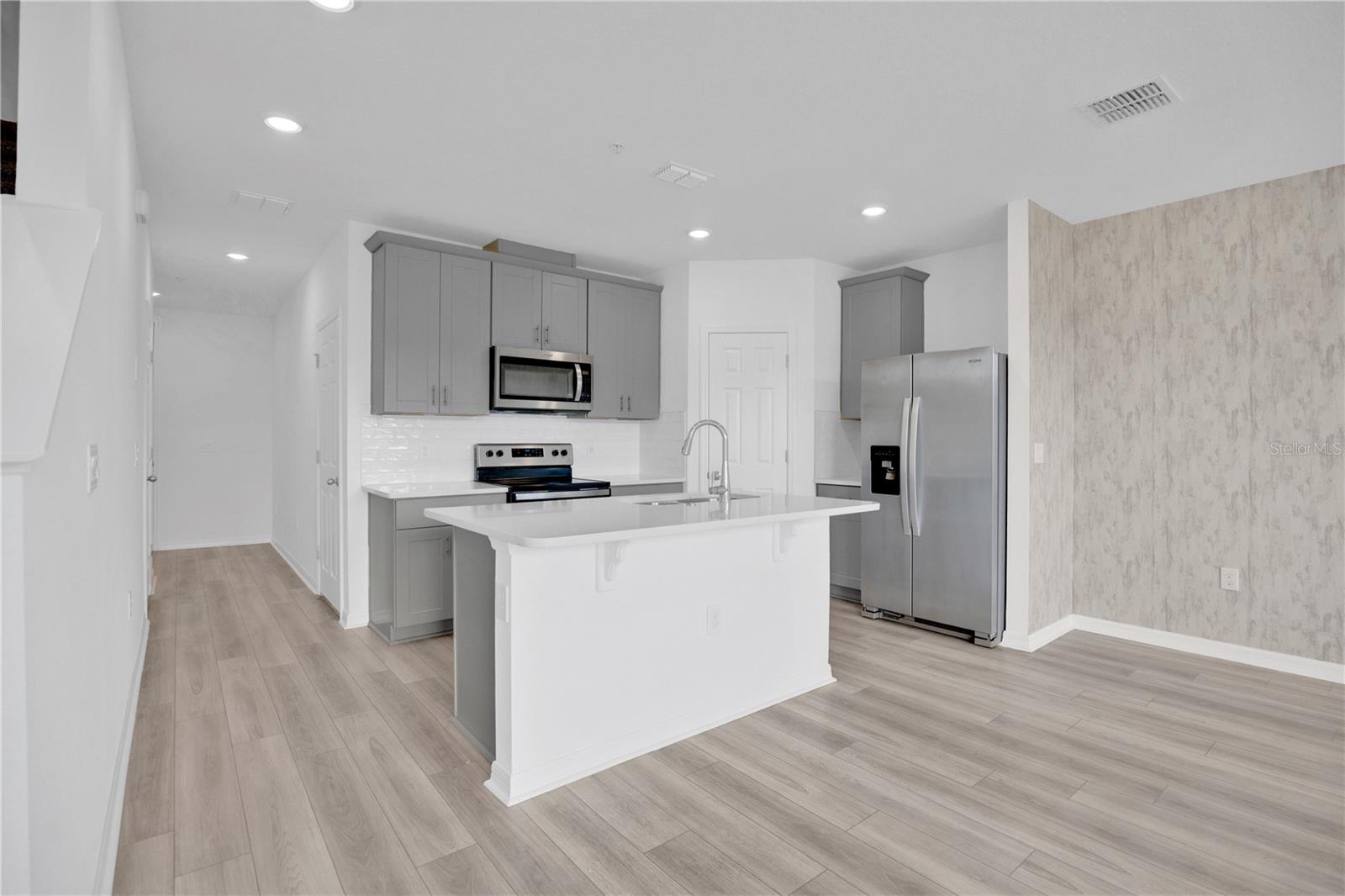 CHASE LNDG - Residential