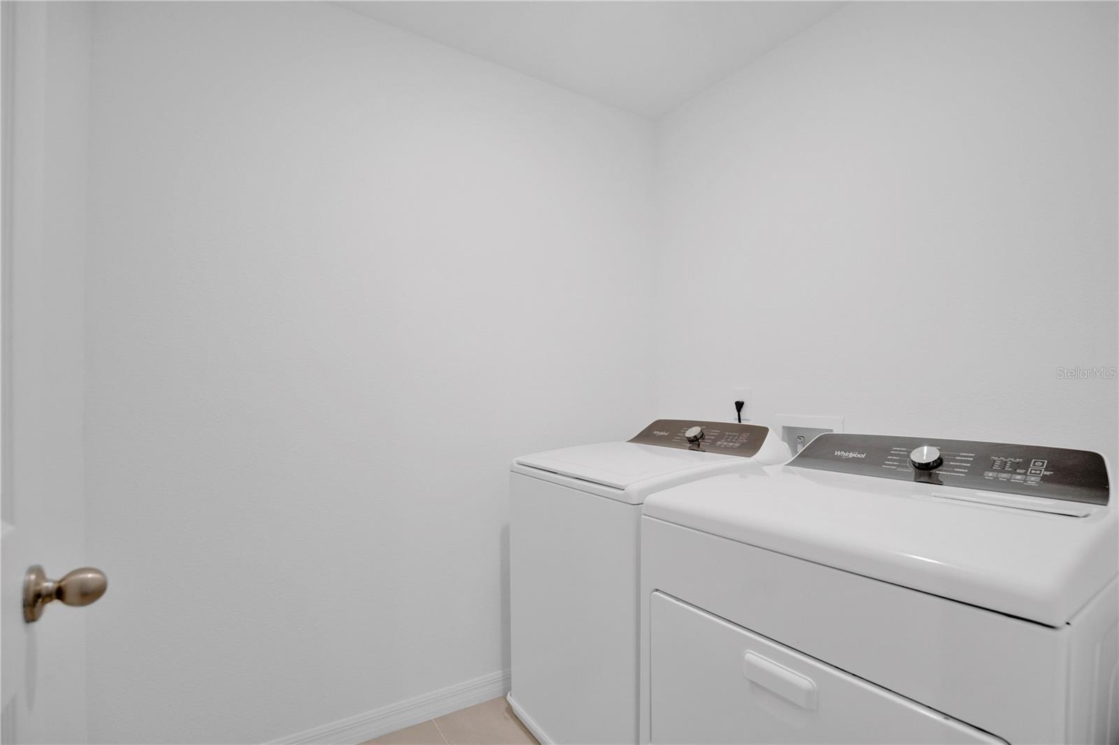 CHASE LNDG - Residential