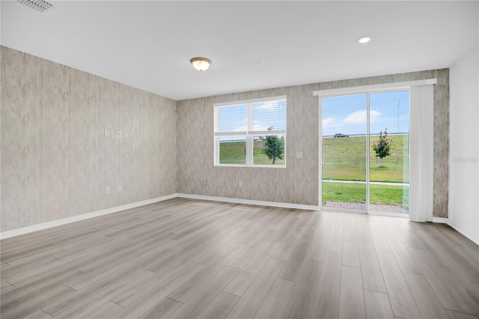 CHASE LNDG - Residential