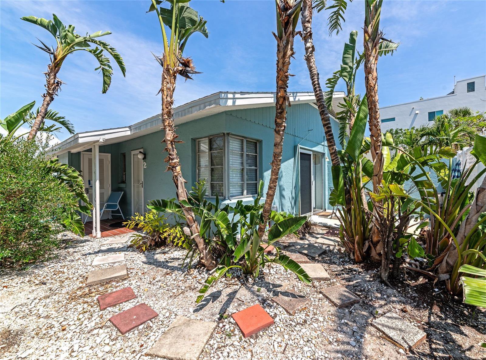 PELICAN GARDENS - Residential