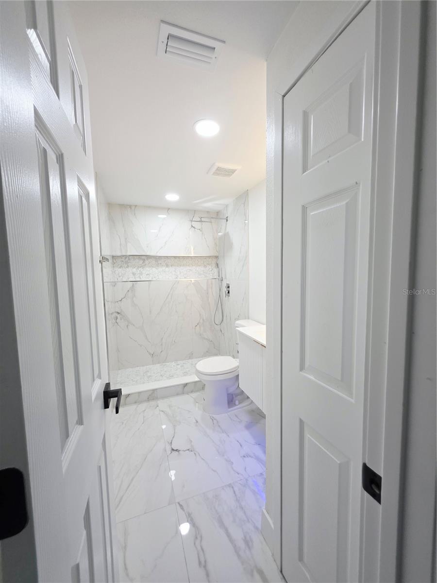 BEACON SQUARE - Residential