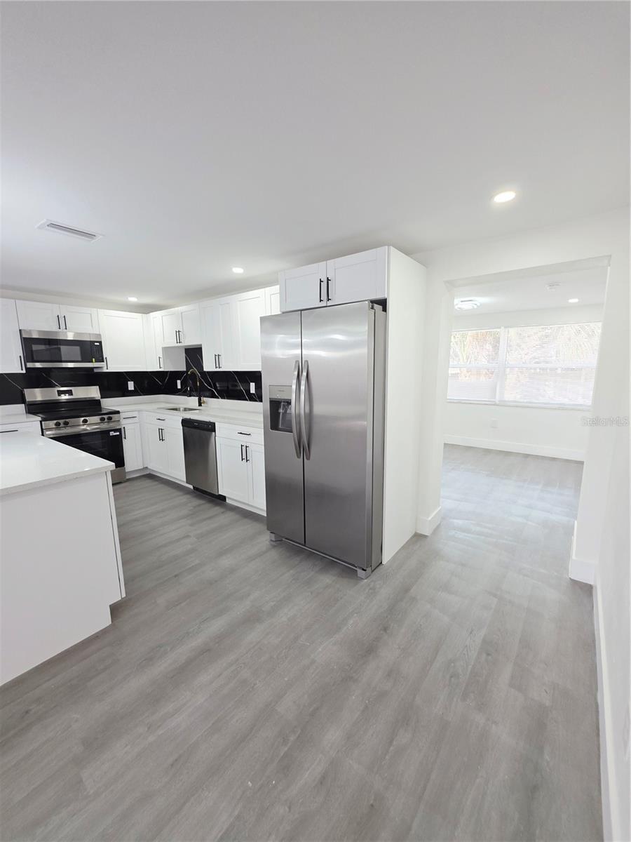 BEACON SQUARE - Residential