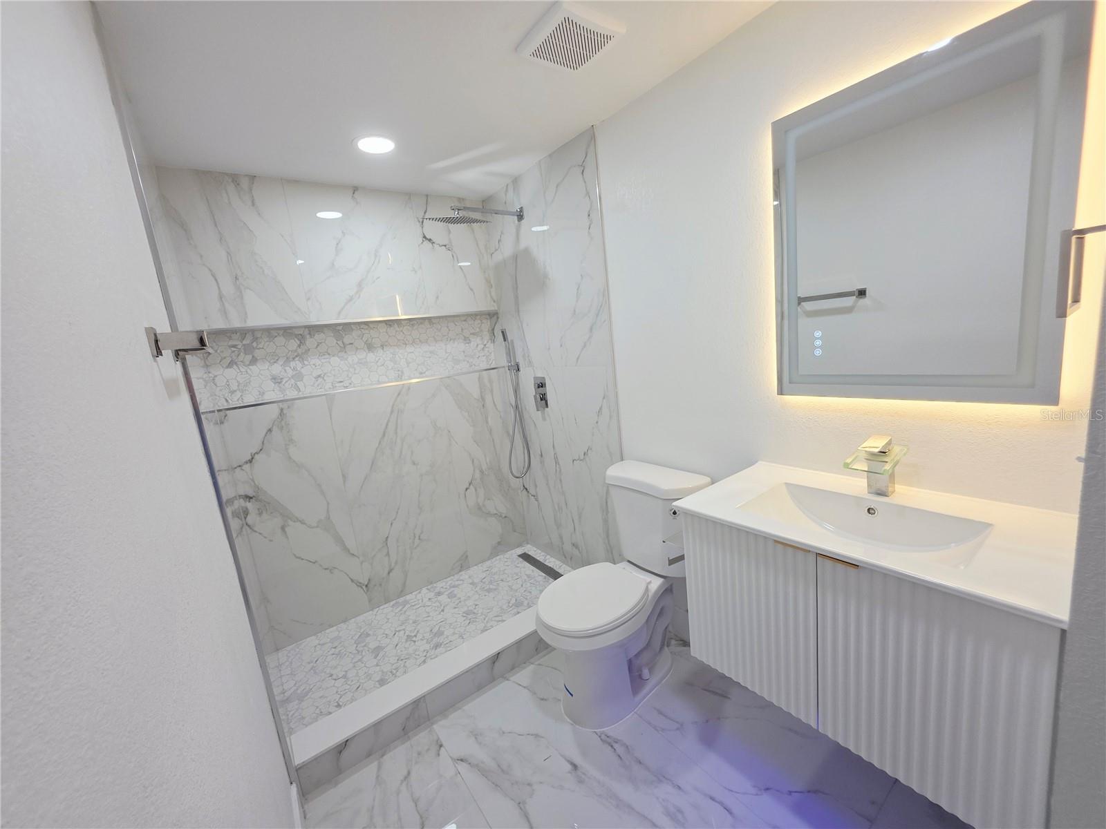 BEACON SQUARE - Residential