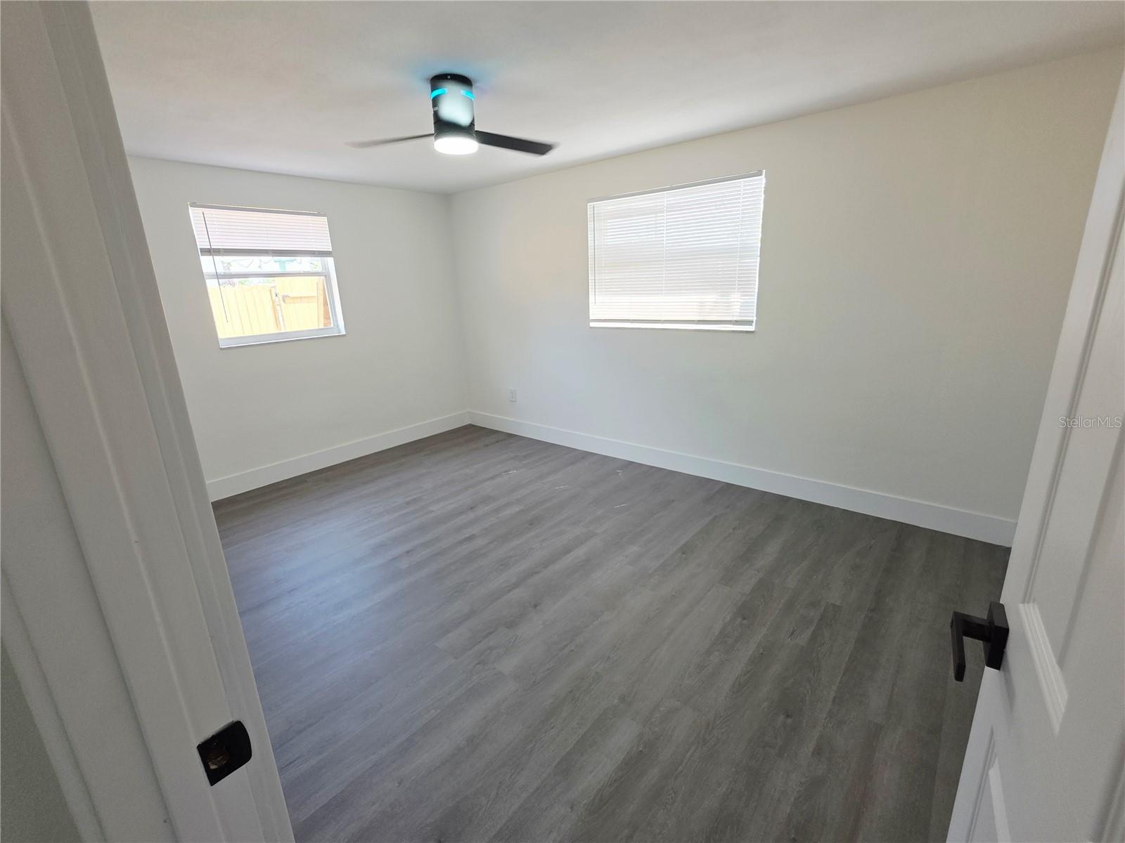 BEACON SQUARE - Residential