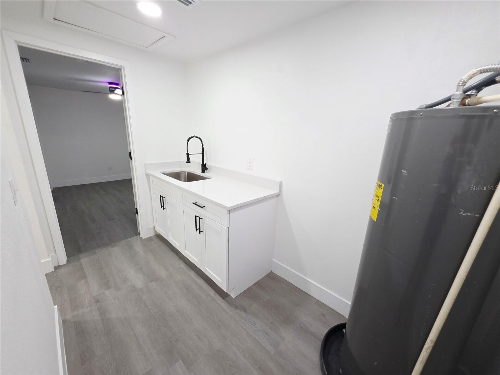 BEACON SQUARE - Residential