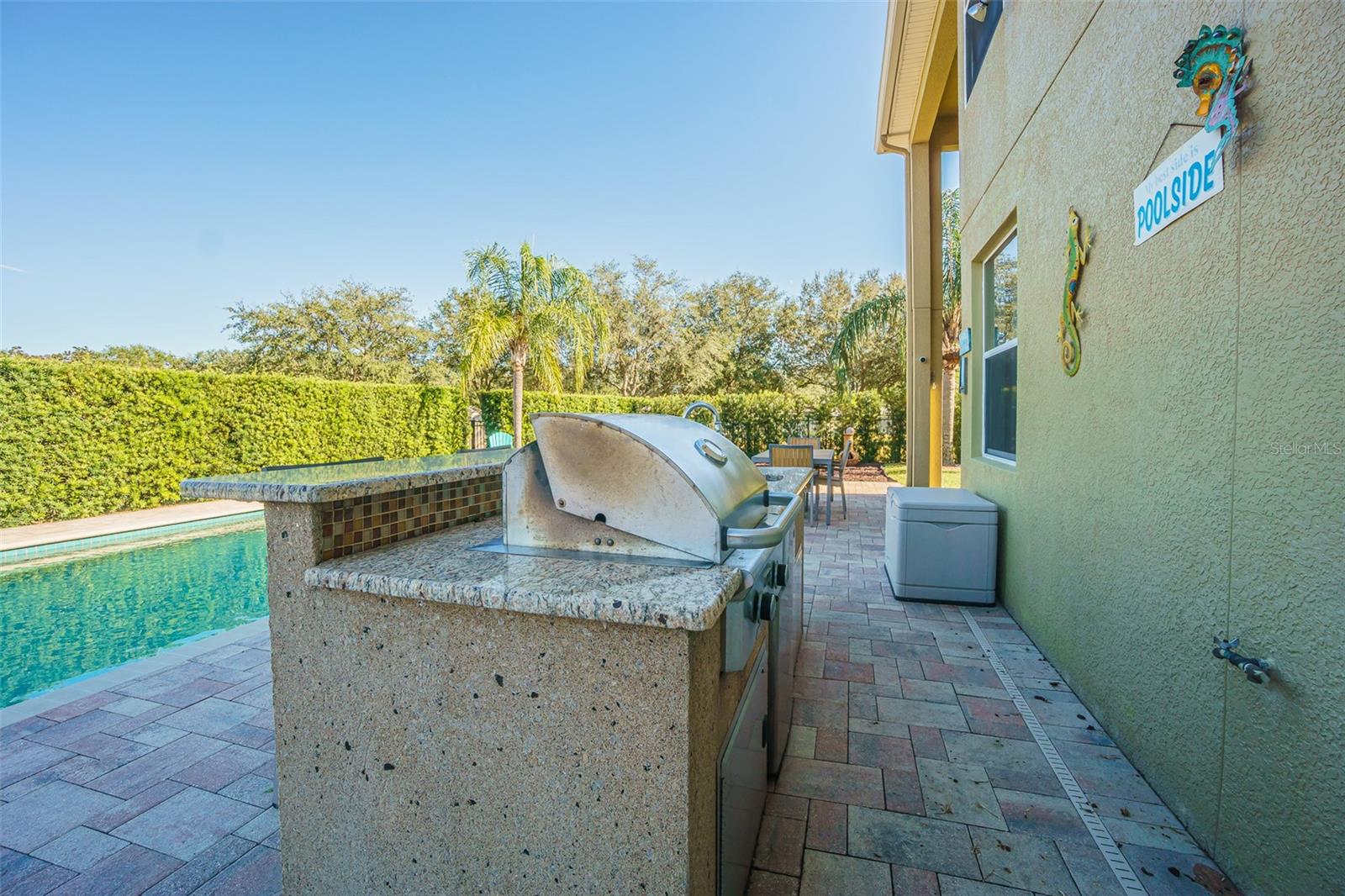 5709 WHITE TRILLIUM LOOP