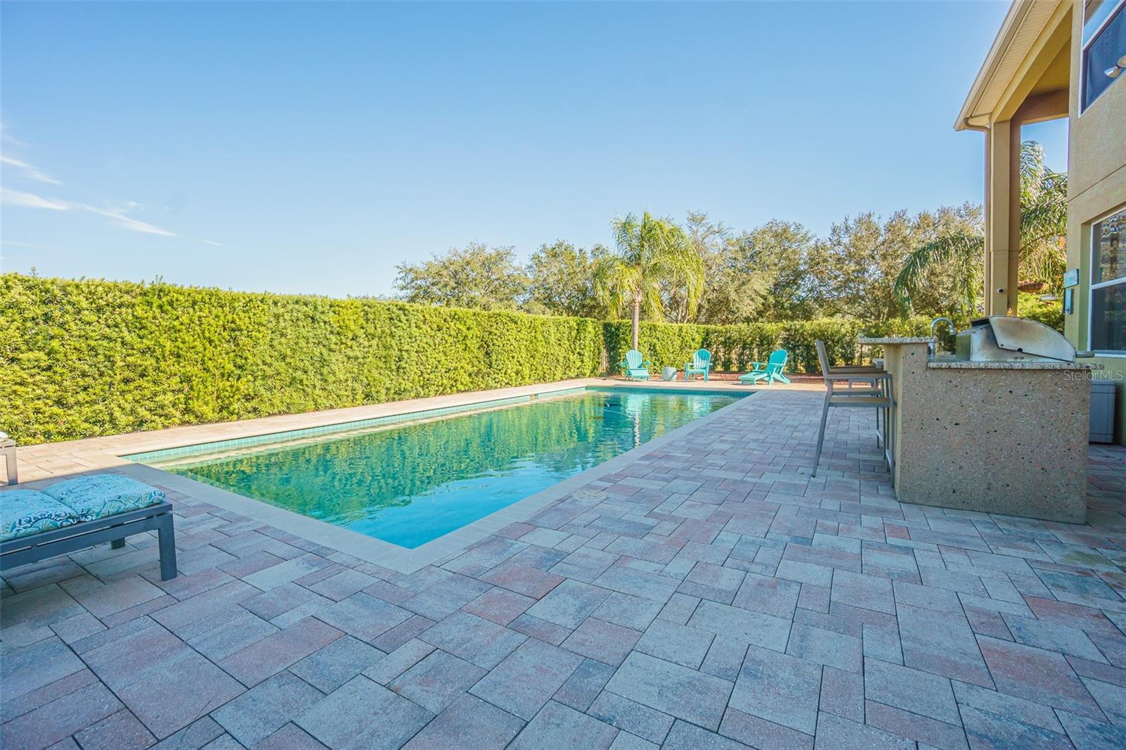 5709 WHITE TRILLIUM LOOP