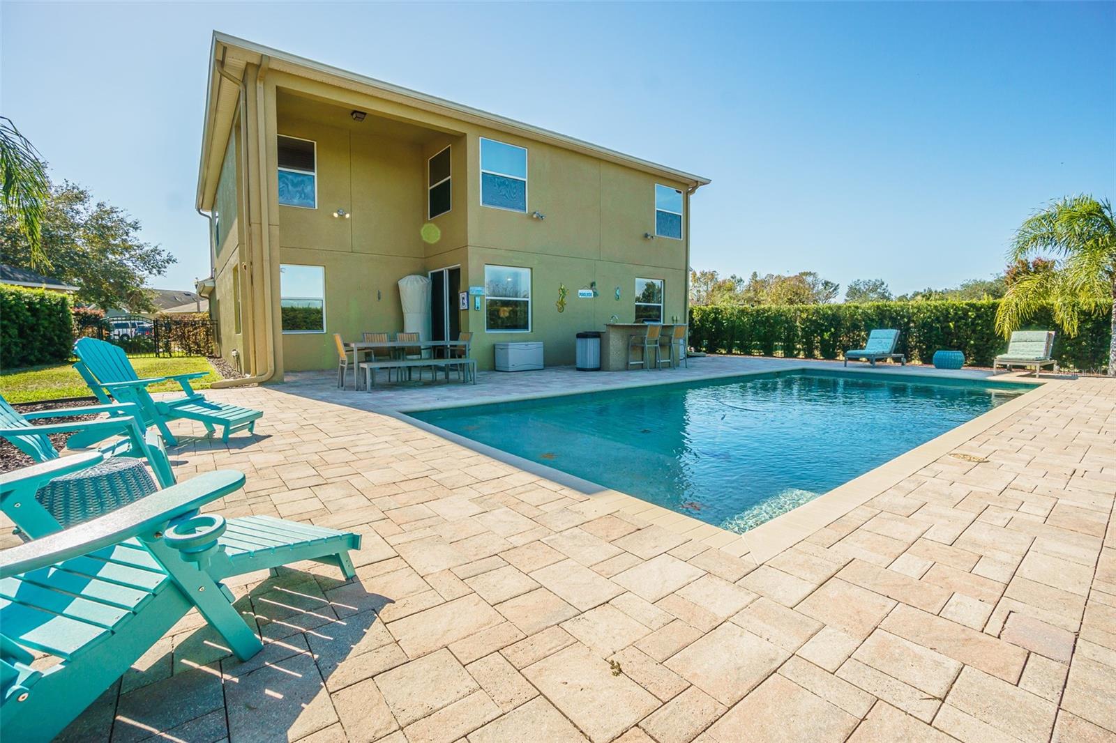 5709 WHITE TRILLIUM LOOP