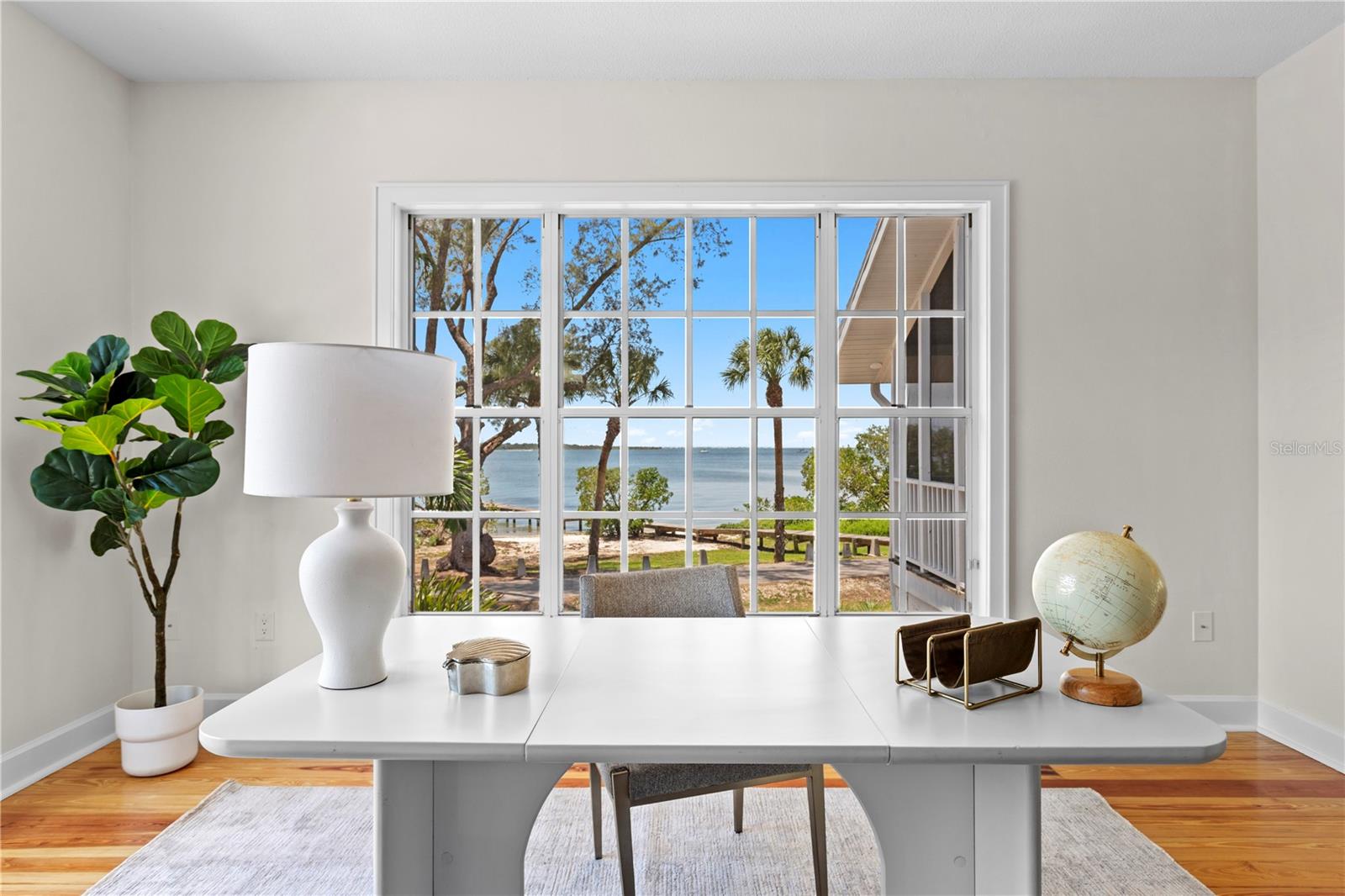 SNEAD ISLAND - Residential