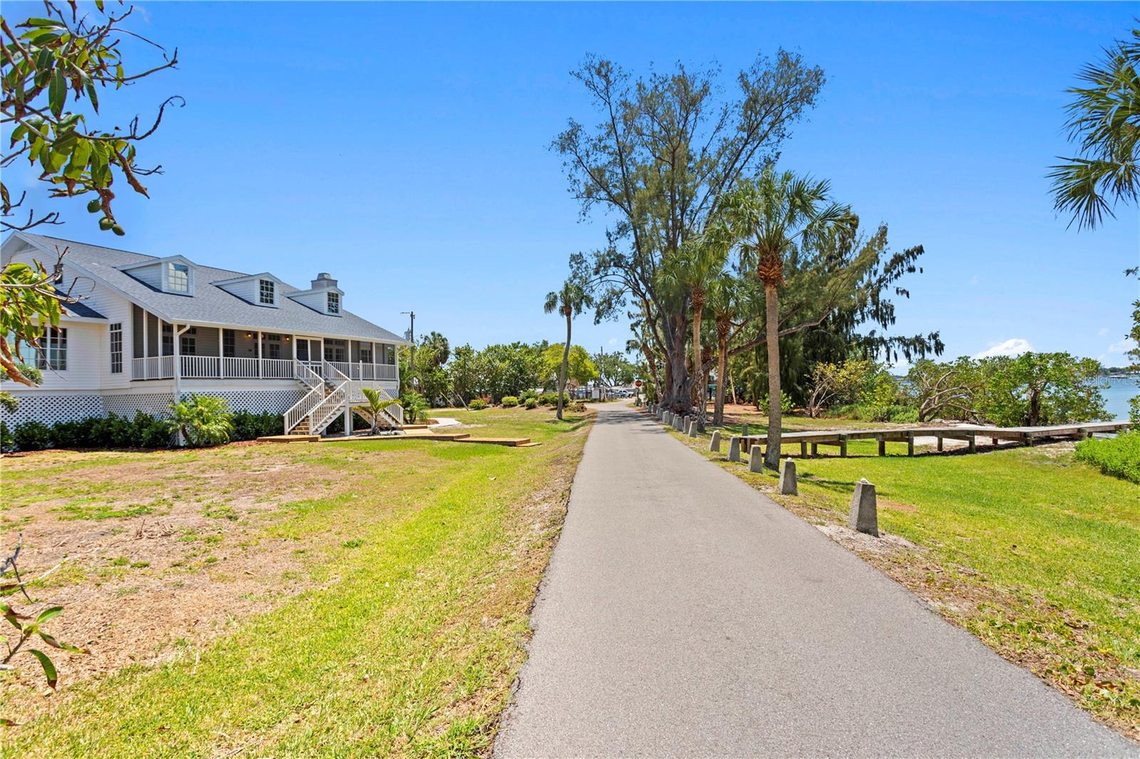 SNEAD ISLAND - Residential