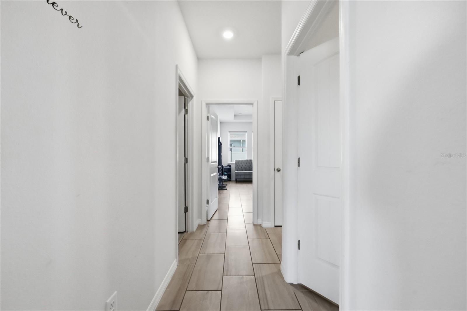 BRIDLEWOOD - Residential