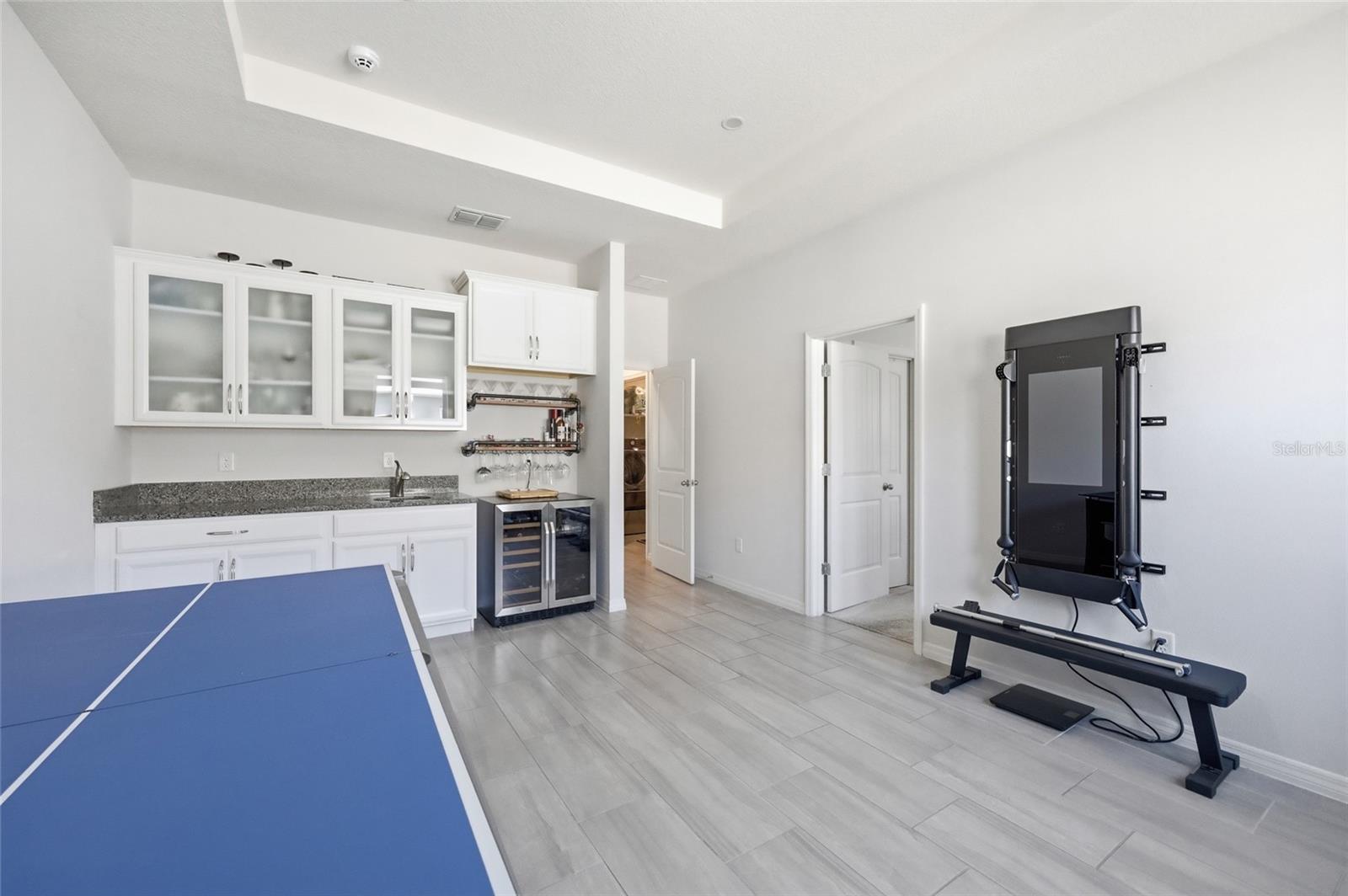 BRIDLEWOOD - Residential