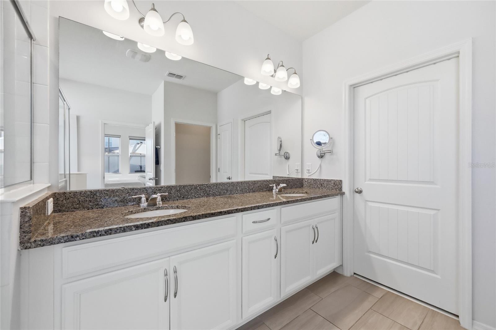 BRIDLEWOOD - Residential