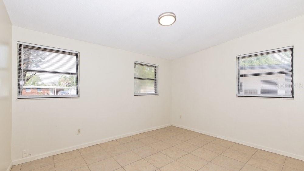 BAY ST PARK - Residential