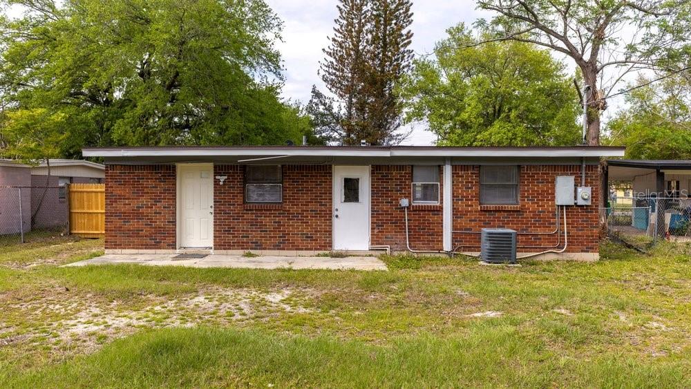 BAY ST PARK - Residential