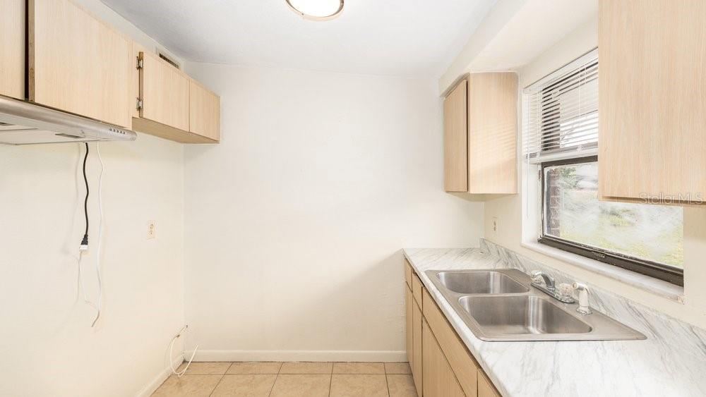 BAY ST PARK - Residential