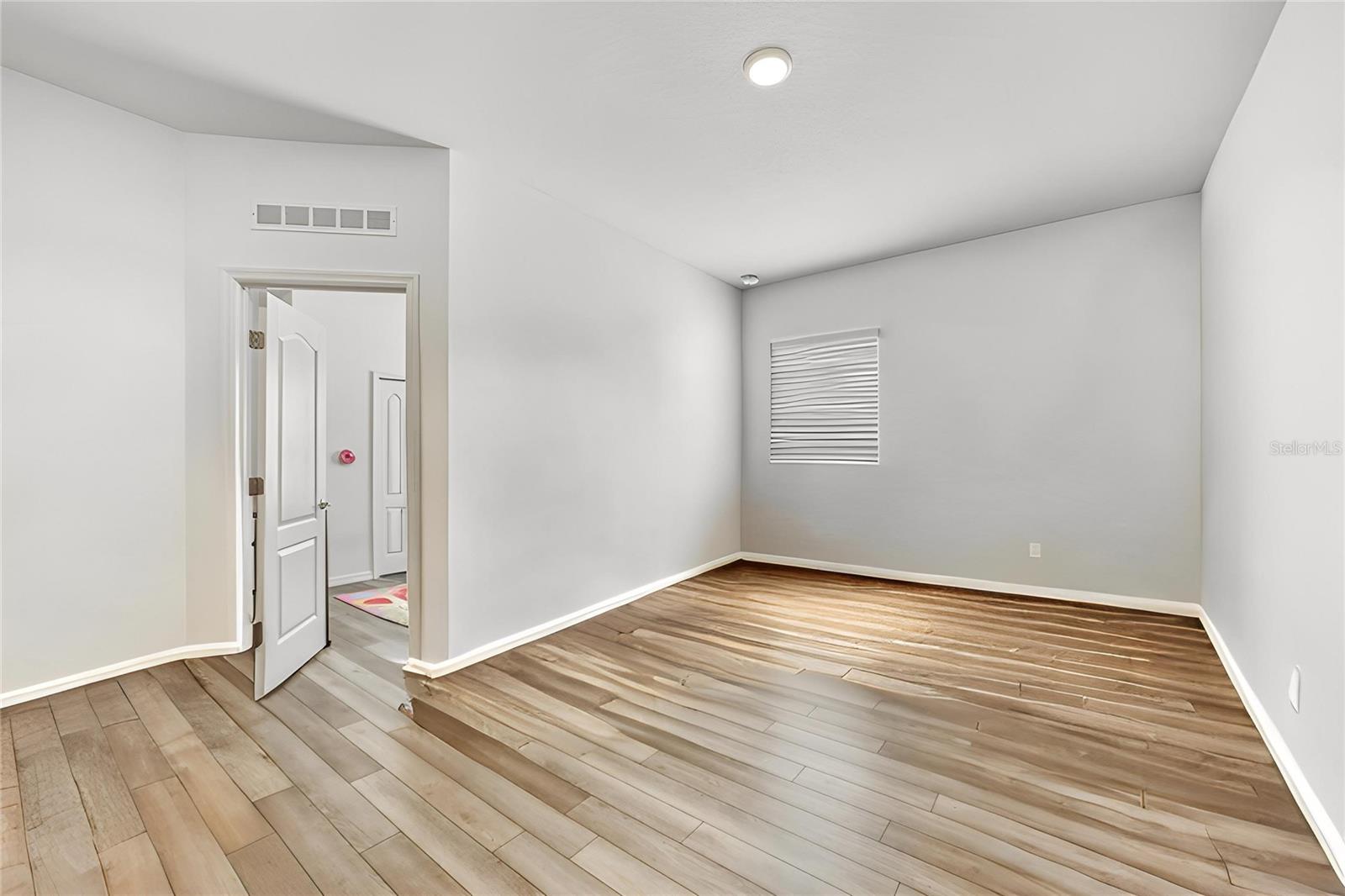 OAK PARK PH 1 PB 36 PG 78 - Residential