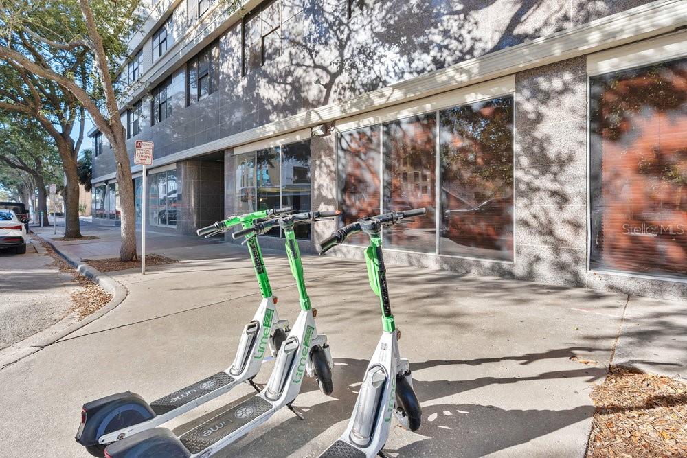 RESIDENCES AT CITY PLACE CONDO - Residential