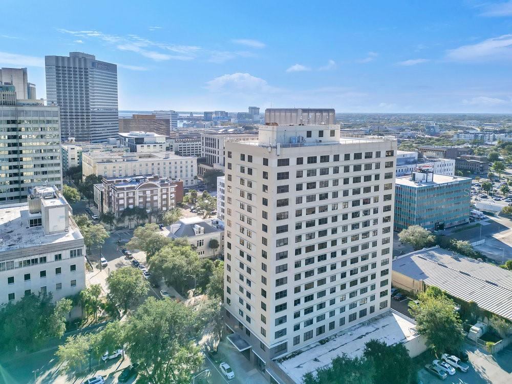 RESIDENCES AT CITY PLACE CONDO - Residential