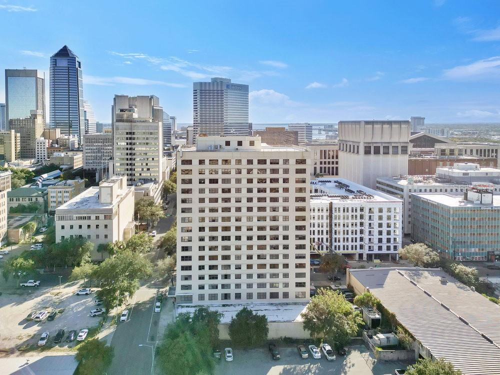 RESIDENCES AT CITY PLACE CONDO - Residential