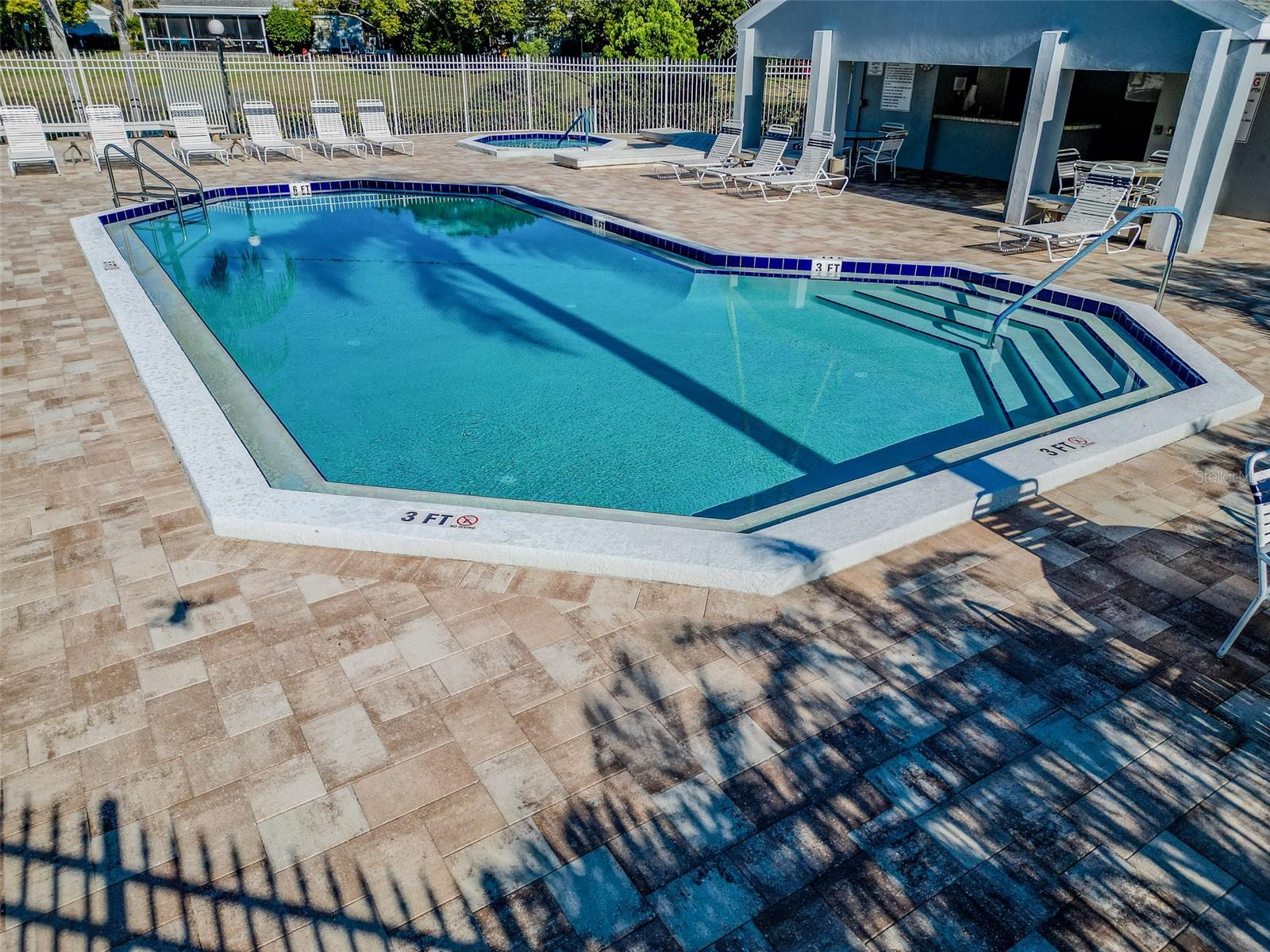 BAY TOWNE WEST - Residential