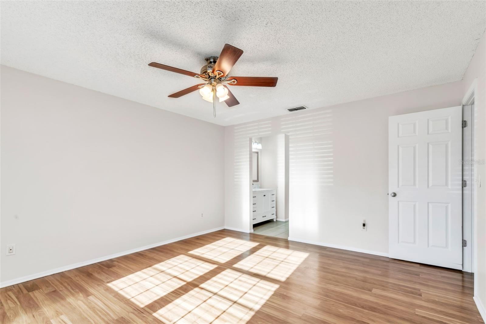 BAY TOWNE WEST - Residential