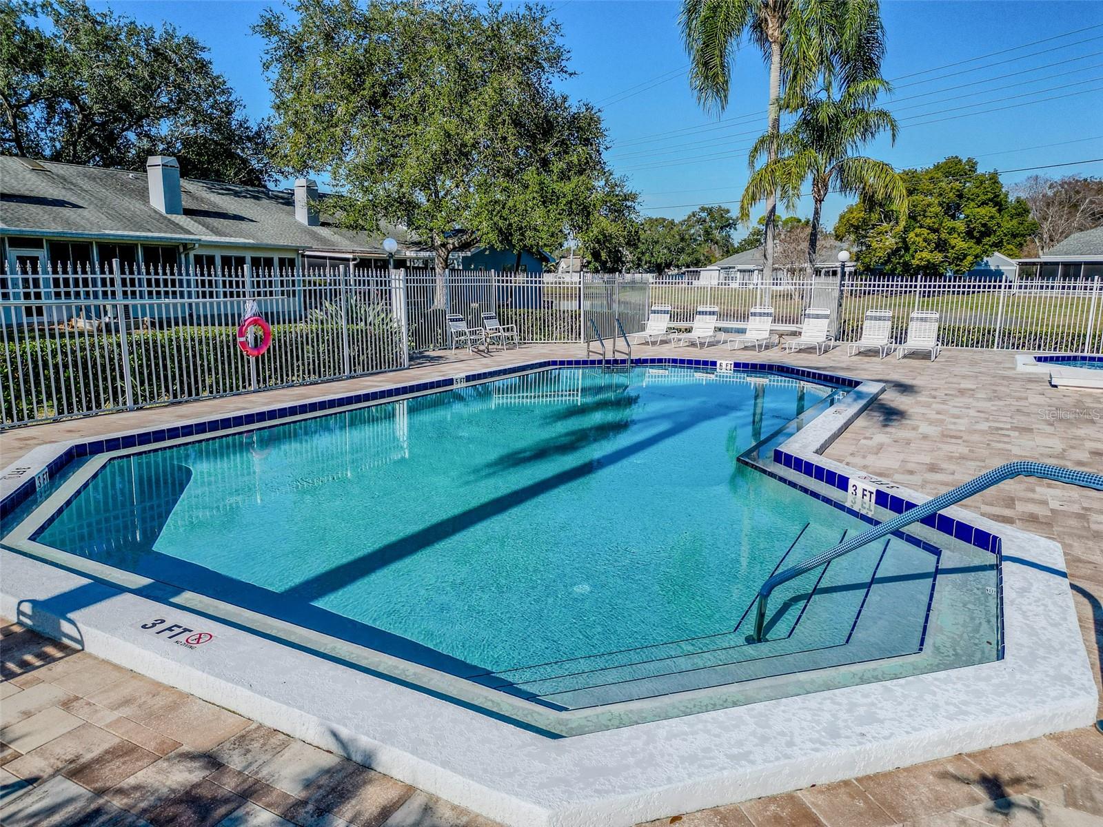 BAY TOWNE WEST - Residential