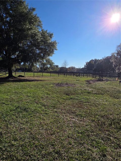 Tiny photo for 8955 W Highway 316, Reddick, FL 32686 (MLS # OM715160)