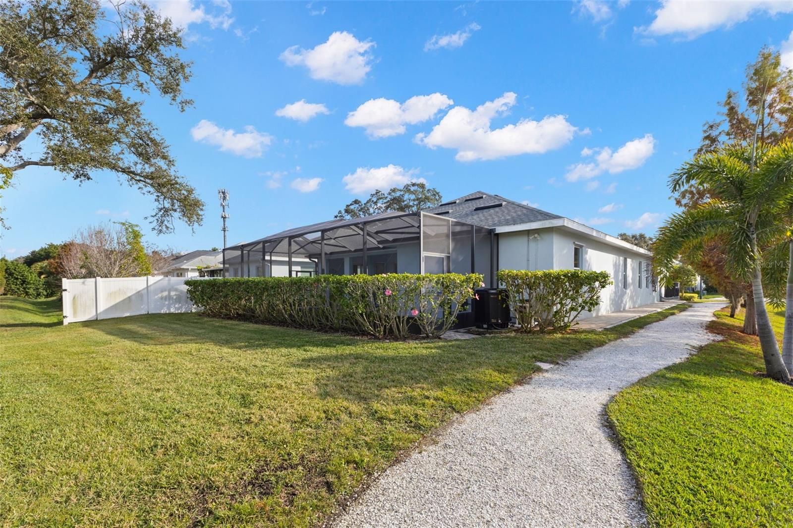 DUNEDIN COVE - Residential