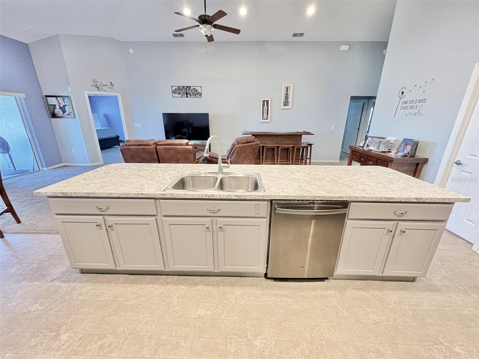 TOWNE PARK ESTATES - Residential