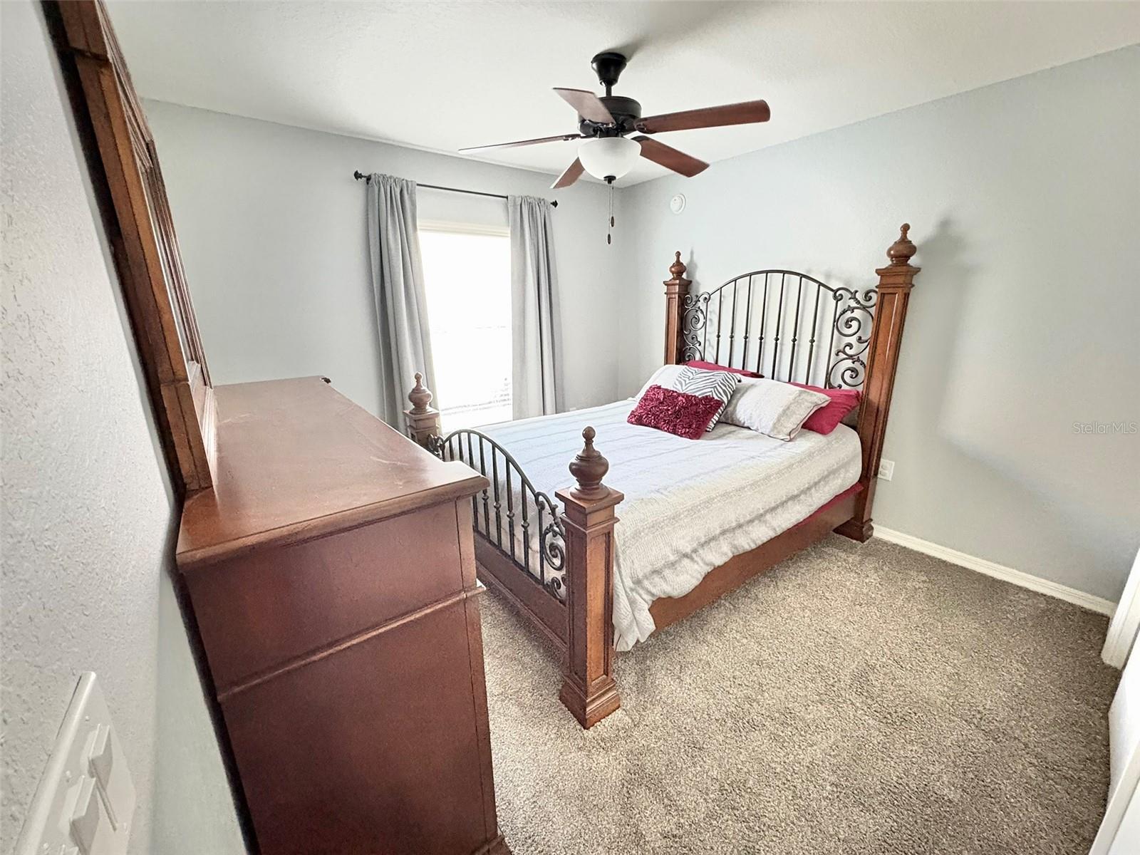 TOWNE PARK ESTATES - Residential