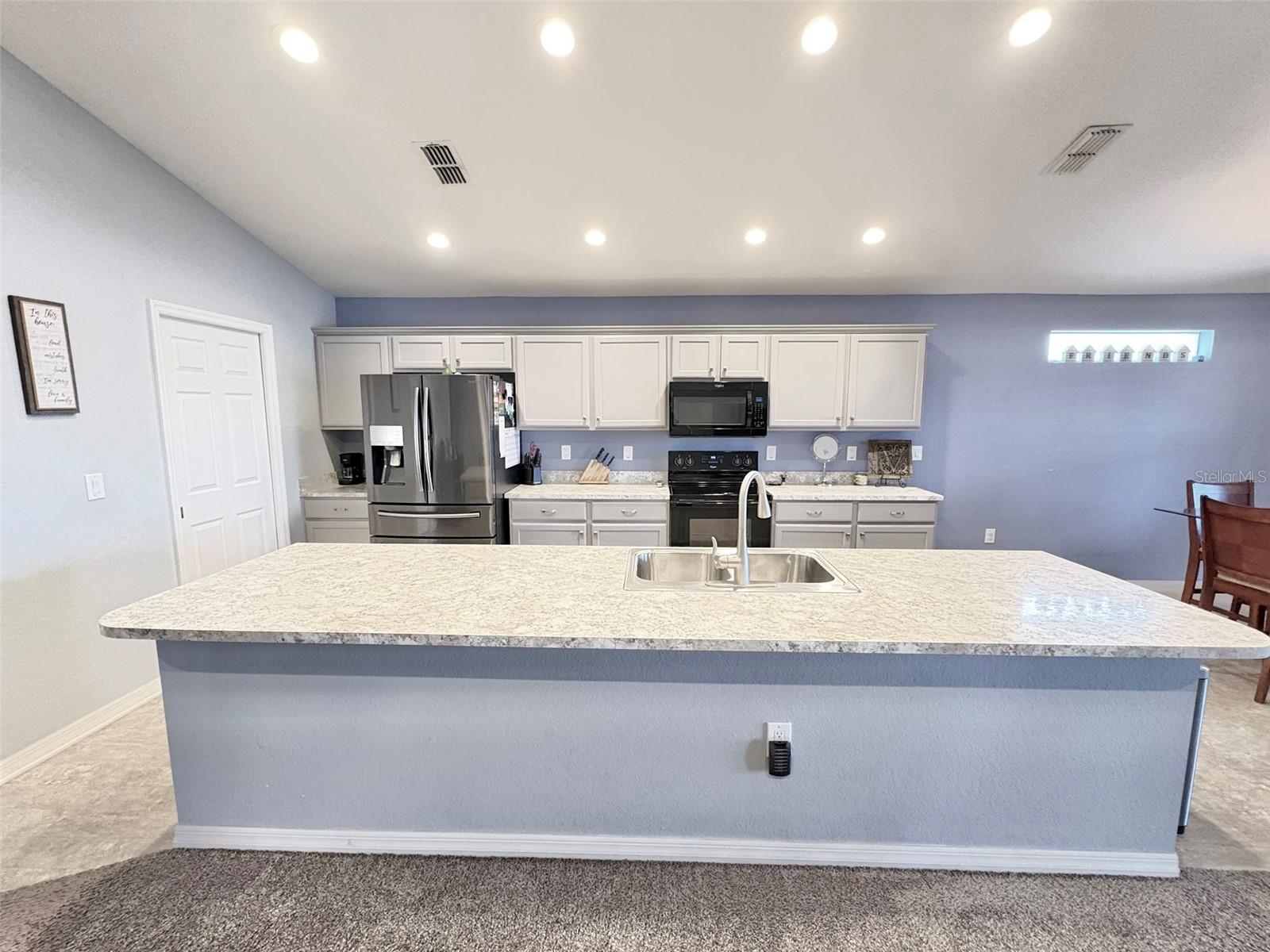 TOWNE PARK ESTATES - Residential