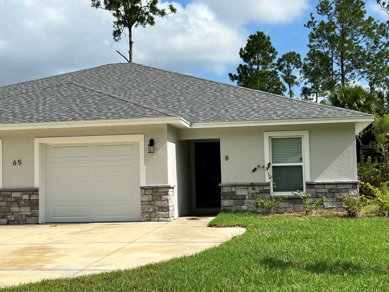 QUAL HOLLOW - Residential Lease