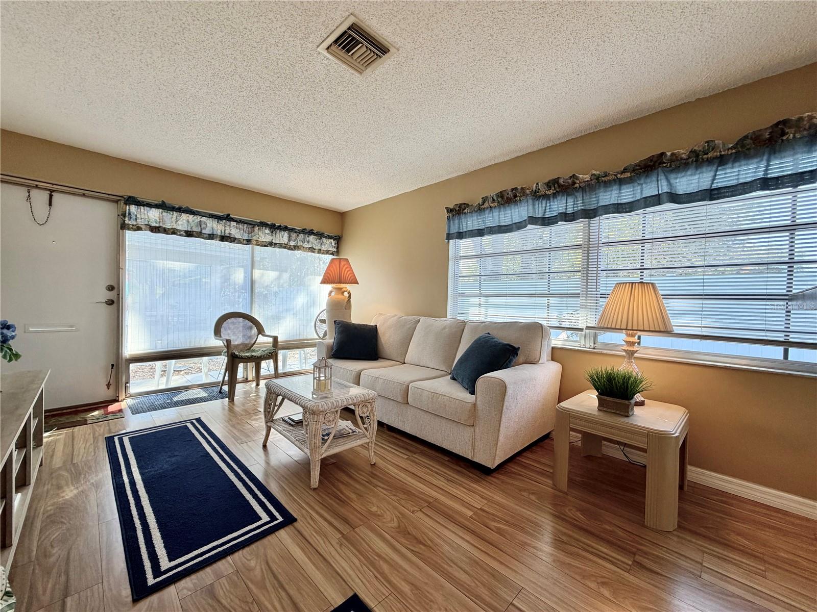 TAHITIAN GARDENS CONDO - Residential